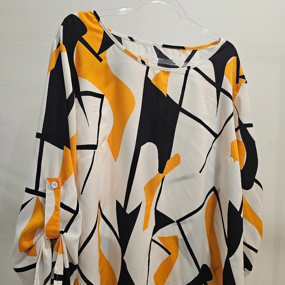 SHEIN Curve Abstract Mod Print Blouse